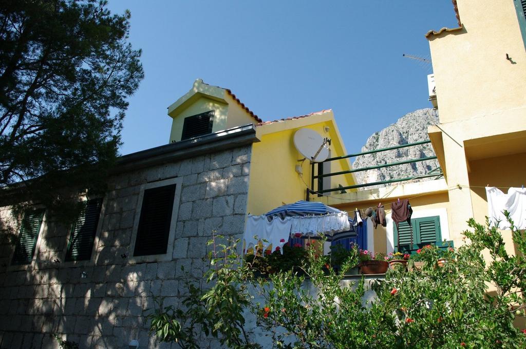 Apartment Gal Podgora Bagian luar foto