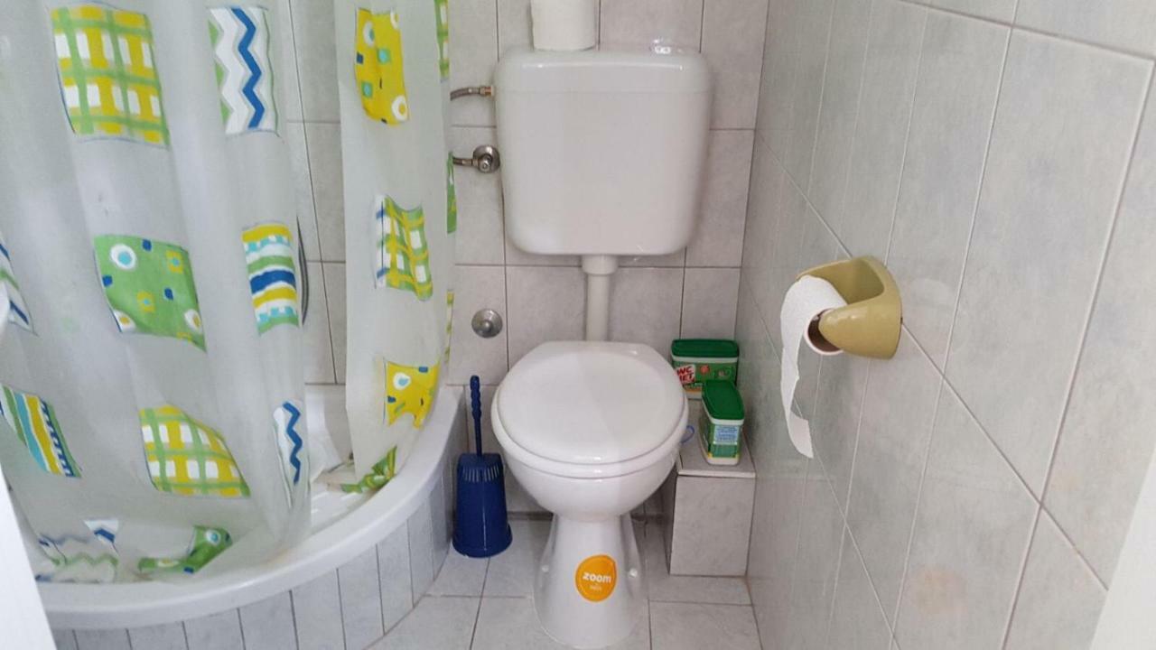 Apartment Gal Podgora Bagian luar foto